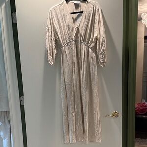 Elegant Cream Long Sleeve Dress